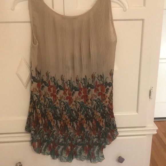 🎃 broomstick sleeveless dressy top - Picture 3 of 3